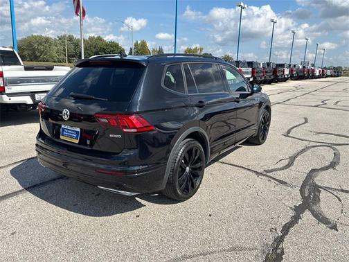 2021 Volkswagen Tiguan 2.0T SE R-Line Black 4MOTION