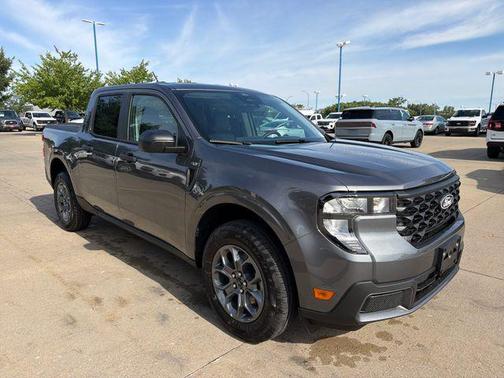 Carbonized Gray Metallic 2026 Ford Maverick XLT