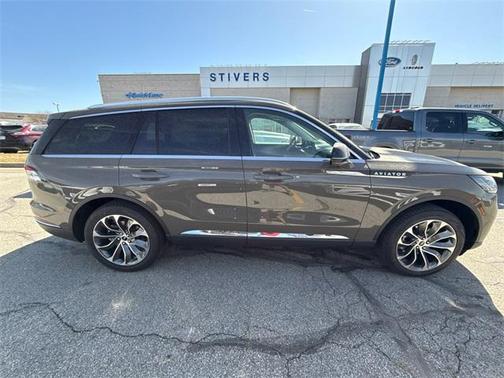 2025 Lincoln Aviator Reserve AWD