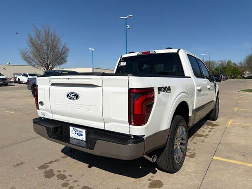 Star White Metallic Tri-Coat 2026 Ford F-150 King Ranch