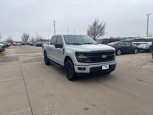 Avalanche 2026 Ford F-150 XLT