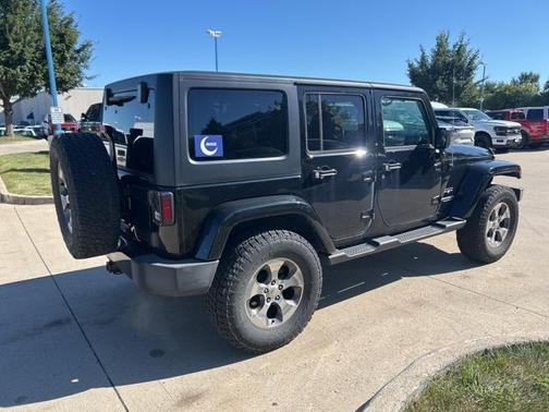 2016 Jeep Wrangler Unlimited Sahara