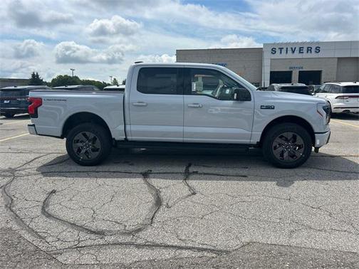 2025 Ford F-150 Lightning Flash