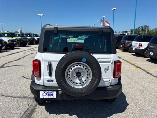 2025 Ford Bronco Base