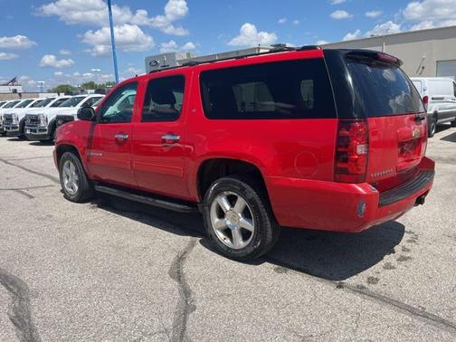 2014 Chevrolet Suburban 1500 LT