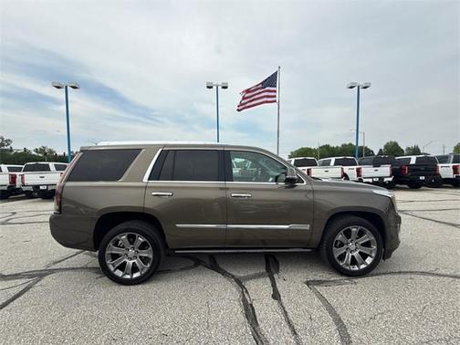 2016 Cadillac Escalade Premium