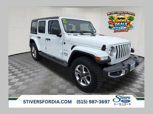 Bright White Clearcoat 2021 Jeep Wrangler Unlimited Sahara