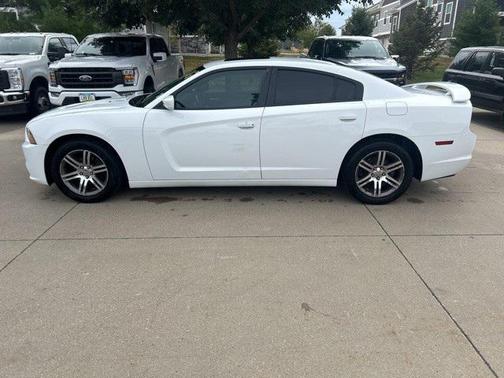 2013 Dodge Charger SXT