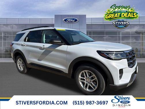 Space White Metallic 2026 Ford Explorer Active