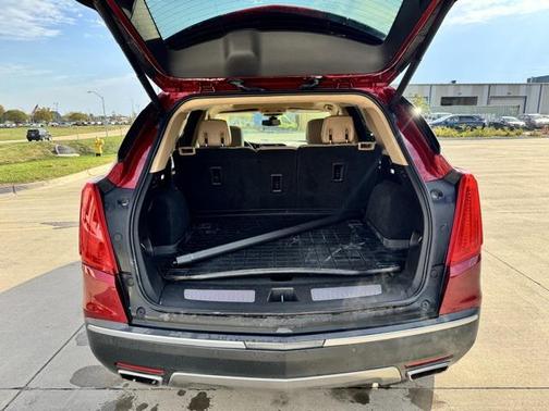2019 Cadillac XT5 Platinum