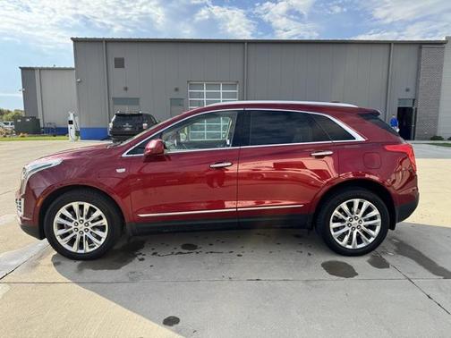 2019 Cadillac XT5 Platinum