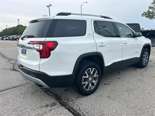 2023 GMC Acadia FWD SLT