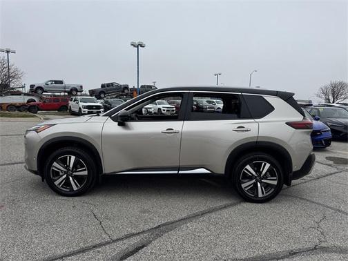 2022 Nissan Rogue Platinum