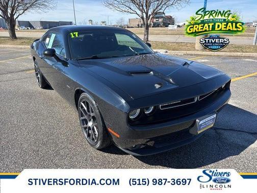 2017 Dodge Challenger R/T