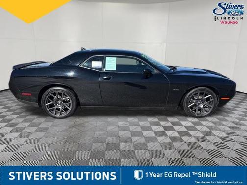 2017 Dodge Challenger R/T