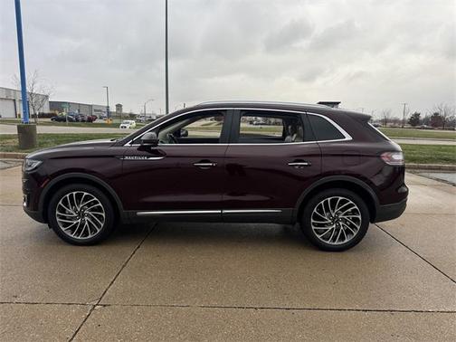 2020 Lincoln Nautilus Reserve