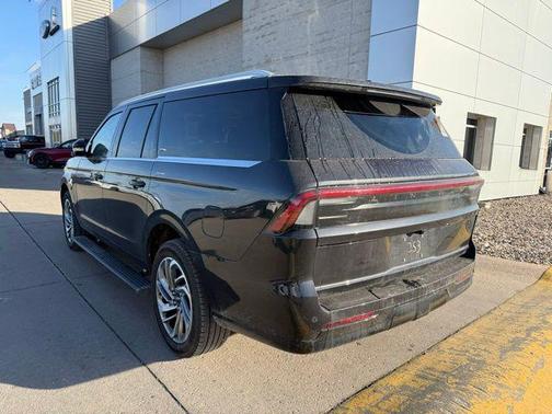 2025 Lincoln Navigator Reserve