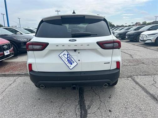 2025 Ford Escape ST-Line Select