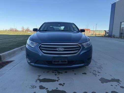 2019 Ford Taurus SE
