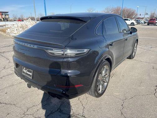2021 Porsche Cayenne Turbo