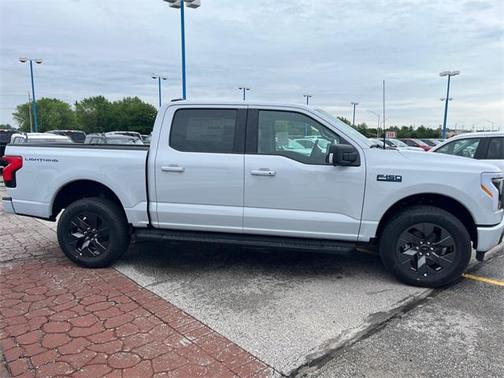 2025 Ford F-150 Lightning Flash