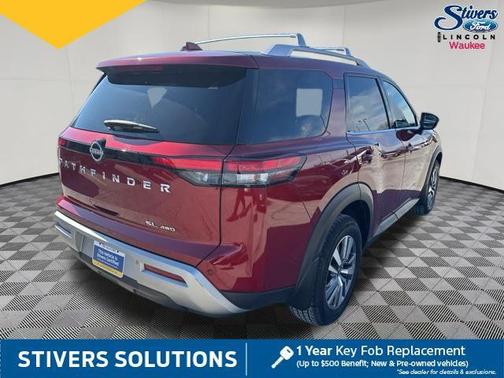 Scarlet Ember Tintcoat 2022 Nissan Pathfinder SL 4WD