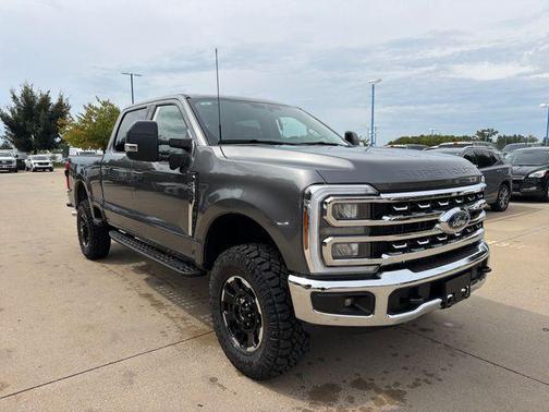 Carbonized Gray Metallic 2026 Ford F-250 Lariat