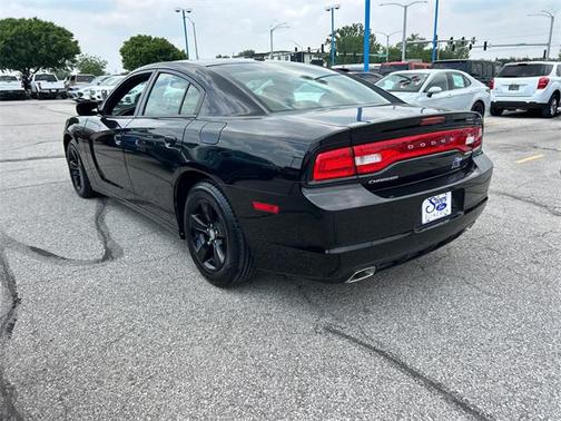 2013 Dodge Charger SE