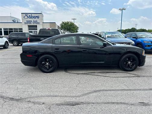 2013 Dodge Charger SE