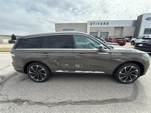 2025 Lincoln Aviator Reserve AWD