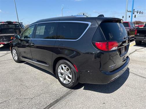 2019 Chrysler Pacifica Touring-L Plus