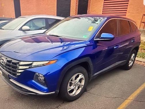 2023 Hyundai TUCSON SE