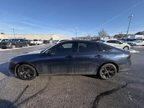 2025 Honda Accord Sport SE 1.5T