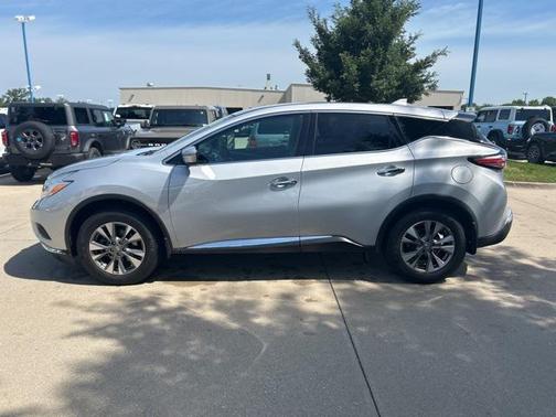 2017 Nissan Murano S