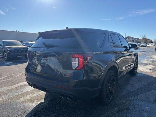 2022 Ford Explorer ST