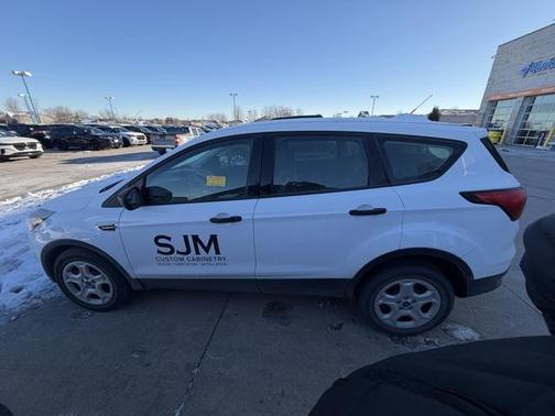2019 Ford Escape S