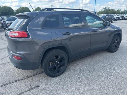 2017 Jeep Cherokee Sport