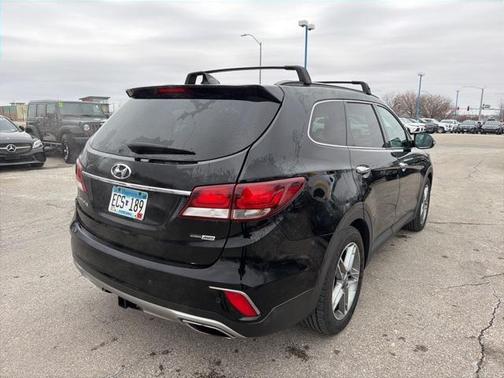 2017 Hyundai SANTA FE SE Ultimate