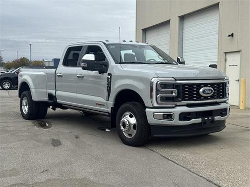 2026 Ford F-350 XLT