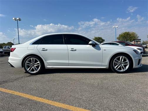 2021 Audi A4 45 S line Premium Plus