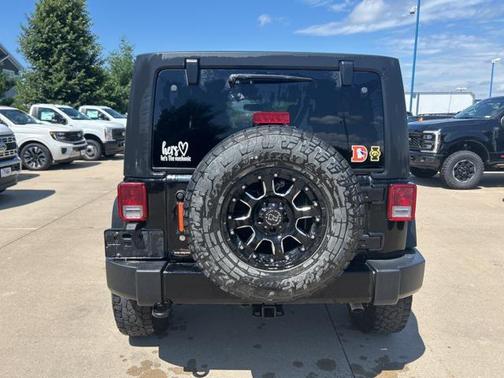 2015 Jeep Wrangler Unlimited Willys Wheeler