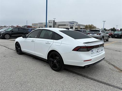 2023 Honda Accord Hybrid Base