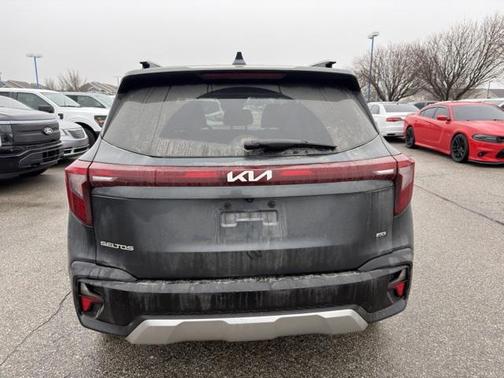 2024 Kia Seltos S