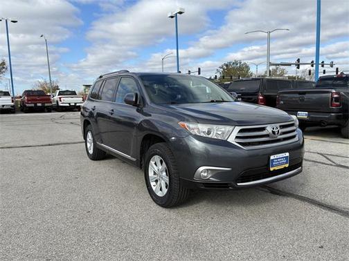 2013 Toyota Highlander SE