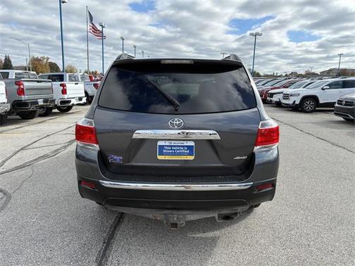 2013 Toyota Highlander SE