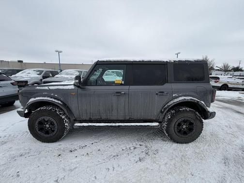 2022 Ford Bronco Badlands