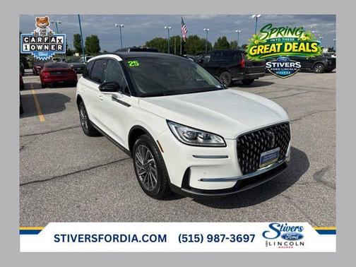 Pristine White Metallic Tri-Coat 2025 Lincoln Corsair Reserve
