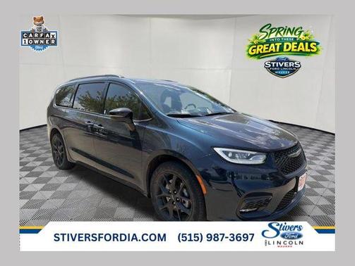 Fathom Blue Pearlcoat 2023 Chrysler Pacifica Limited