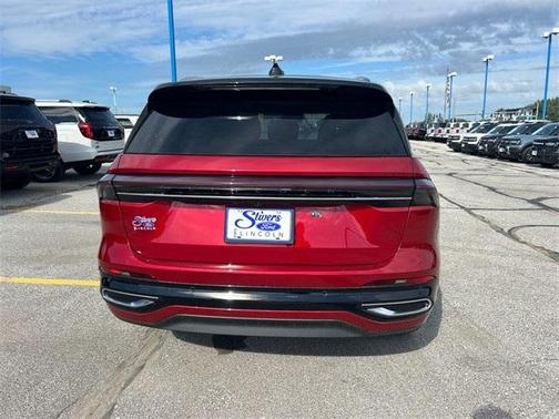 2025 Lincoln Nautilus Reserve