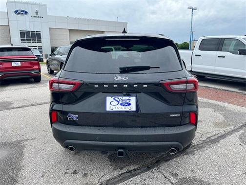 2025 Ford Escape ST-Line Select